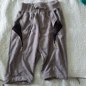Mens Gray Shorts With Faux leather Pockets